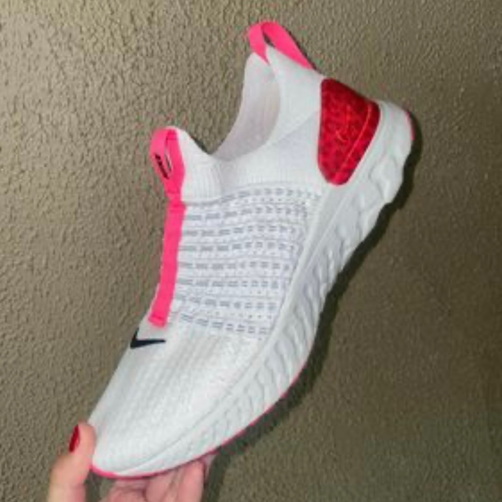 Womens Nike Phantom Shoes